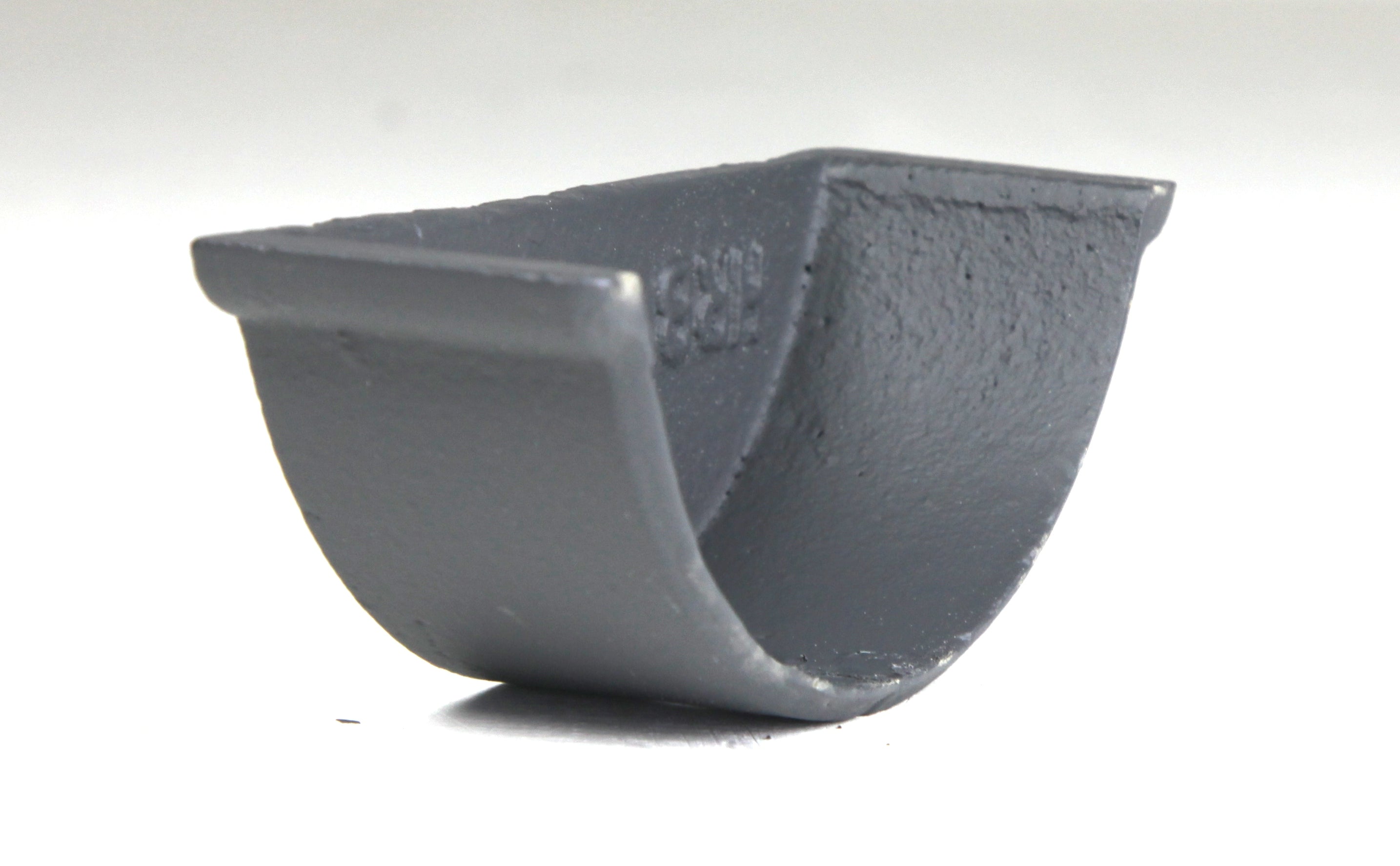 Hargreaves - Cast Iron Beaded HR Guttering (100mm-150mm) Internal Stopend - Aluminium Gutters Direct