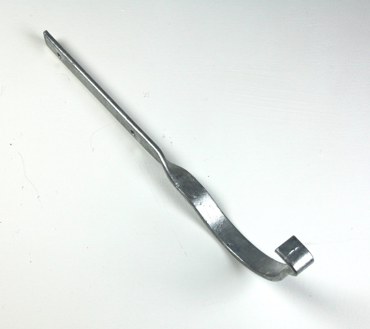 Hargreaves - Cast Iron Beaded HR Guttering (100mm-150mm) Side Fix Rafter Bracket - Aluminium Gutters Direct