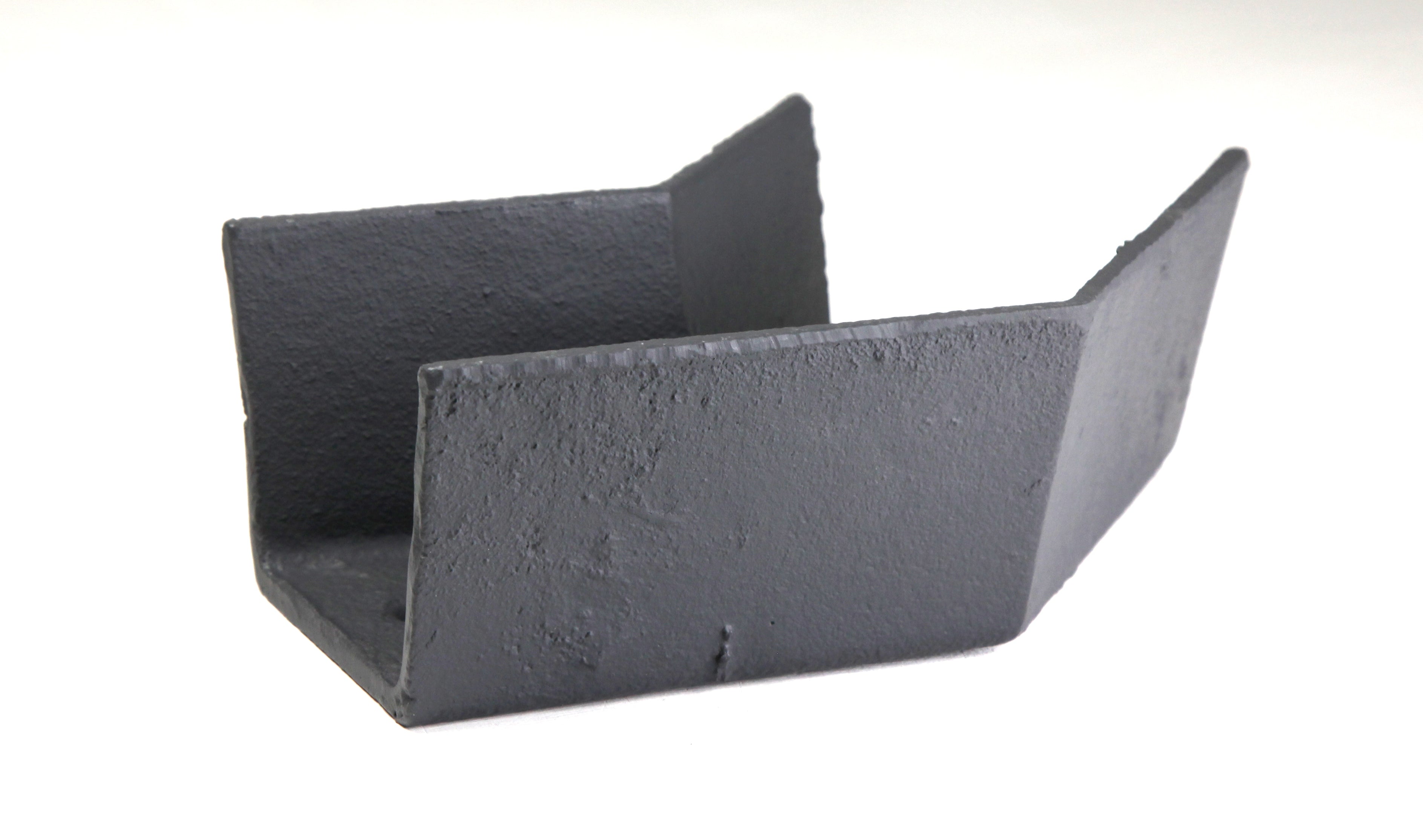 Hargreaves - Cast Iron Box Guttering (100x75mm) 135 Degree Angle - Aluminium Gutters Direct