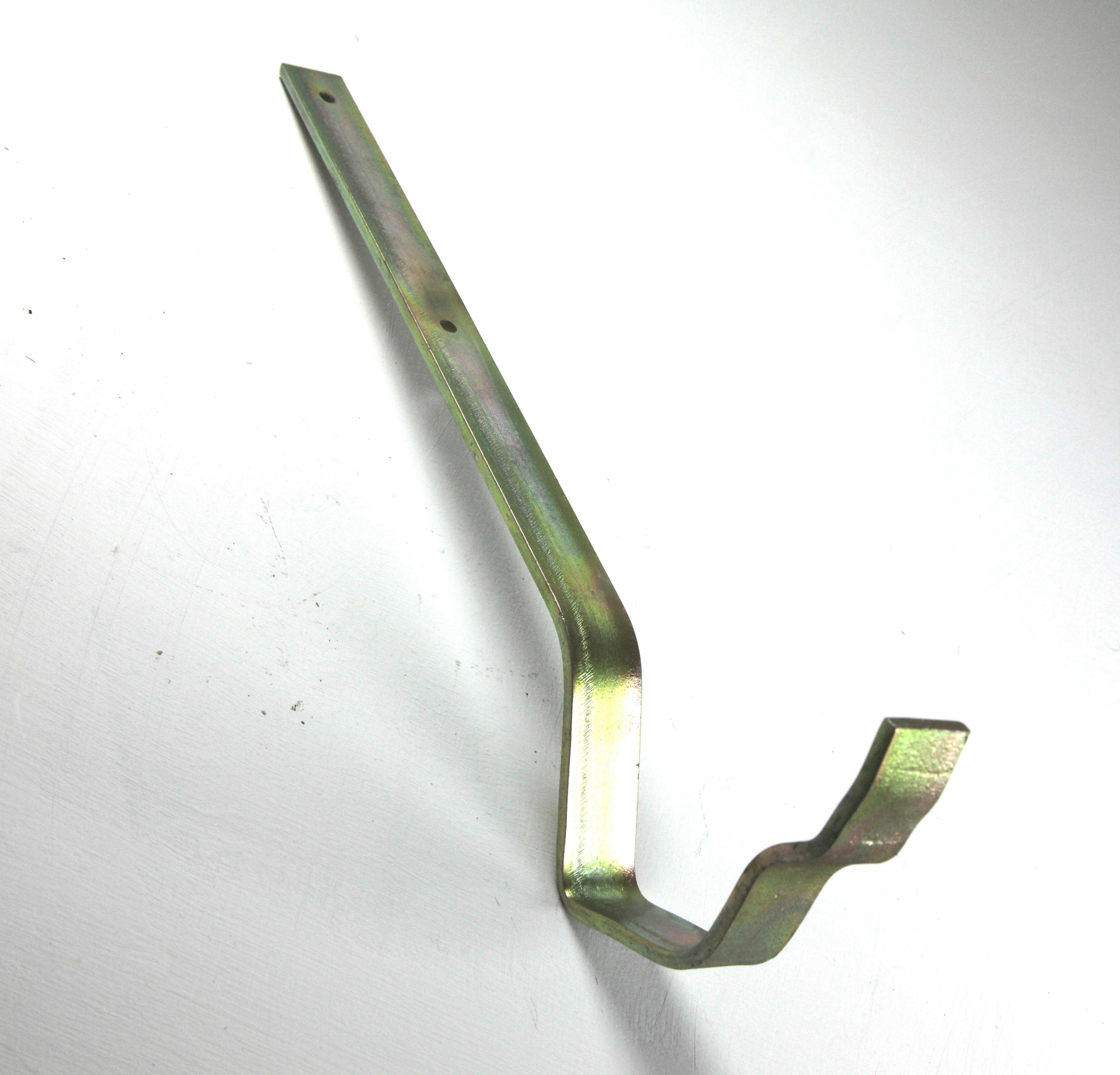 Hargreaves - Cast Iron G46 Guttering (100x75mm-125x100mm) Top Fix Rafter Bracket - Aluminium Gutters Direct