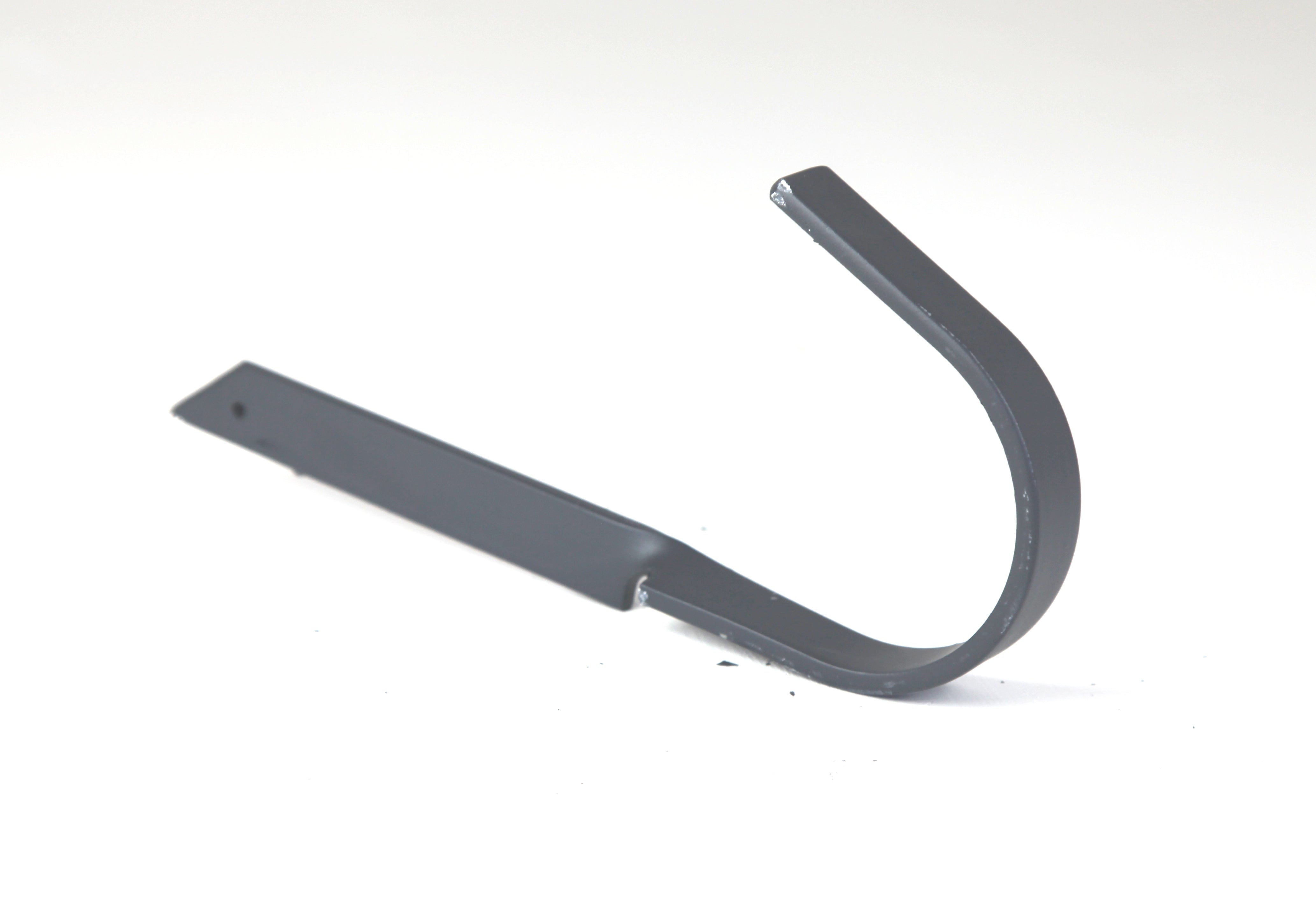 Hargreaves - Cast Iron Round Downpipe (65mm-150mm) Holdfast - Aluminium Gutters Direct